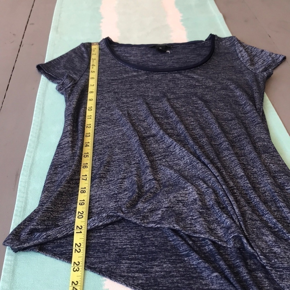 White House Black Market Asymmetrical Hem Blue Top Tee Shirt XS - Picture 11 of 12